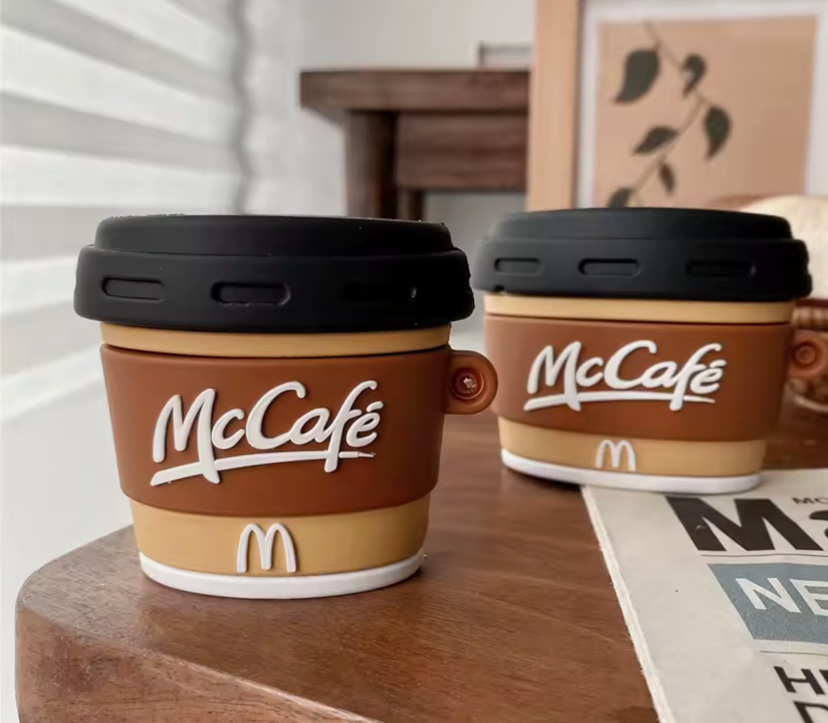 🥤 Coque AirPods McDonald’s – Drink & McFlurry Edition 🍦