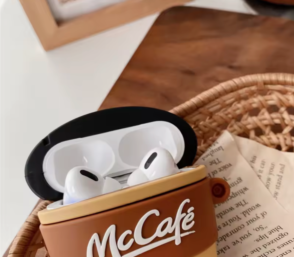 🥤 Coque AirPods McDonald’s – Drink & McFlurry Edition 🍦